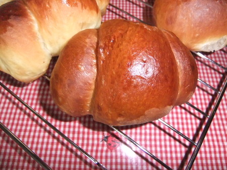 甘納豆入り抹茶パン