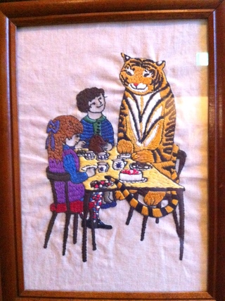 絵本刺繍展と追加ワークショップ