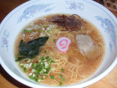 新都心ラーメン　みんみん