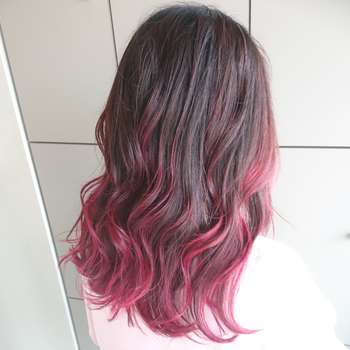 Newヘアカラーピンク レッドで春カラー 豊見城のネイル屋さんvenusnailのブログ