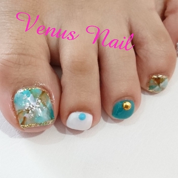 ターコイズのニュアンスネイル 豊見城のネイル屋さんvenusnailのブログ