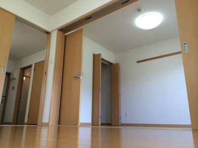 入居者募集♪　築浅2ＬＤＫ
