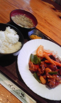 居酒屋、やま学校 2012/05/19 17:43:01