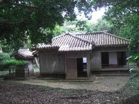 識名園 ＊*:・゜