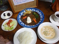 今日はビーフシチュー☆