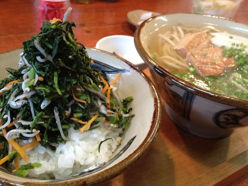 沖縄そばエンジョイ中